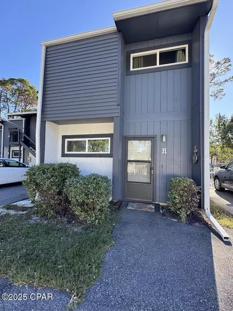 7125 N Lagoon Dr #H, Panama City, FL 32408