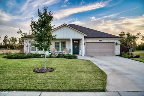3535 Cedar Park Dr, Panama City, FL 32404