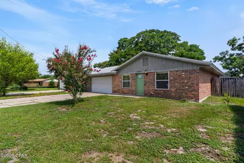 3942 W 21st Pl, Panama City, FL 32405