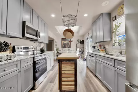 Kitchen - 1264 Plum Ave, Chipley, FL 32428 photo 2 of 2