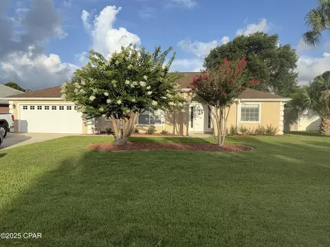 202 Hidden Pines Dr, Panama City, FL 32408