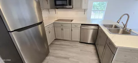 3727 E 3rd St, Panama City, FL 32401