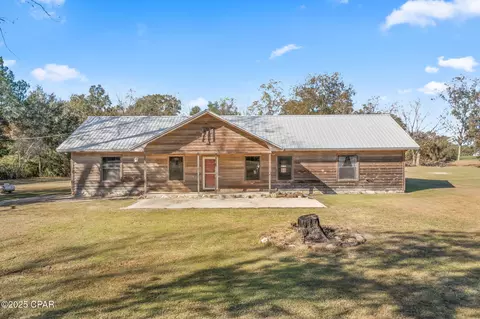 4659 Barron Rd, Graceville, FL 32440