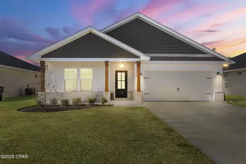 2617 Outlaws Way, Panama City, FL 32405