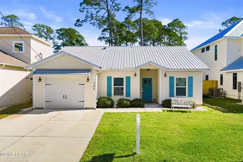 308 Palm Beach Dr, Panama City, FL 32413