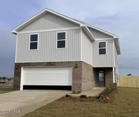 3135 Breezy Bay Ct, Southport, FL 32409