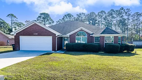 109 Shadow Bay Dr, Panama City Beach, FL 32407