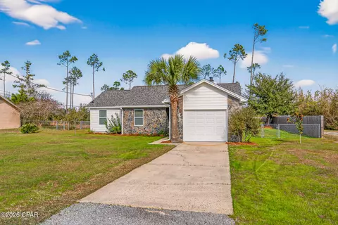 5917 Wallace Rd, Panama City, FL 32404
