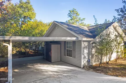 3425 Quail Ridge Dr, Chipley, FL 32428