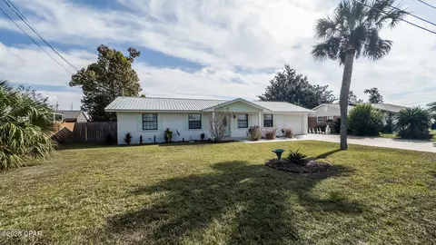 116 Moody Dr, Panama City, FL 32404