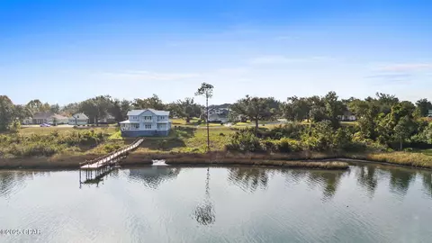1112 Cove Pointe Dr, Panama City, FL 32401