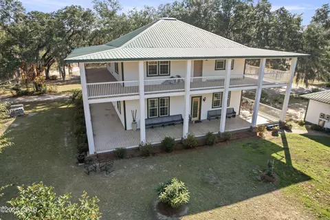 Exterior - 4686 Dunaway Rd, Bascom, FL 32423 photo 9 of 31