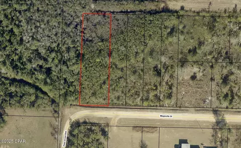 11703 Magnolia St, Fountain, FL 32438