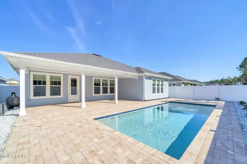 615 Longpoint Way, Panama City Beach, FL 32407
