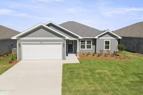 3817 Red Deer Cir, Panama City, FL 32404