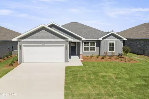 3817 Red Deer Cir, Panama City, FL 32404