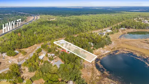2759 Rolling Pines Rd, Chipley, FL 32428