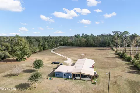3369 Parkridge Rd, Marianna, FL 32446