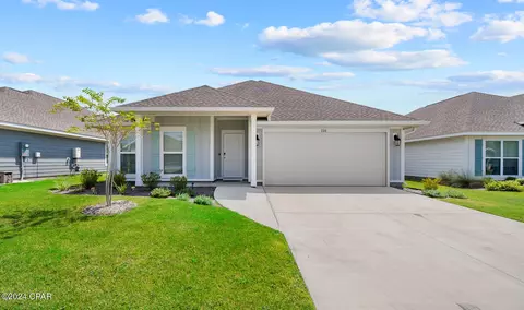 234 Bayou Bend Ln, Panama City, FL 32404