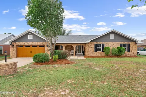 3198 Wood Valley Rd, Panama City, FL 32405
