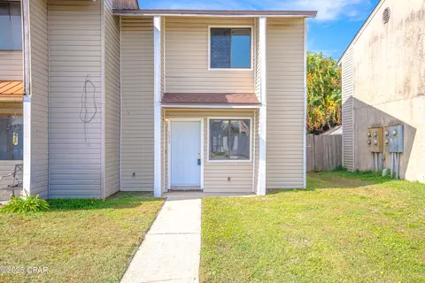 131 Cheri Ln, Panama City, FL 32404