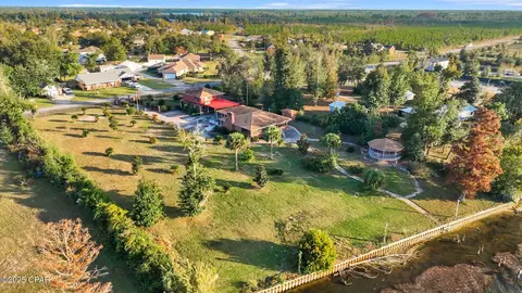 8009 High Point Rd, Panama City, FL 32404