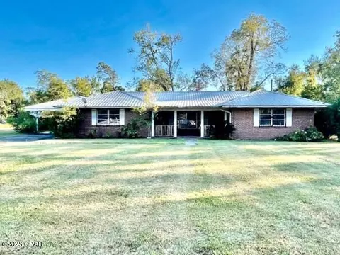 20823 SElmore Ave, Blountstown, FL 32424