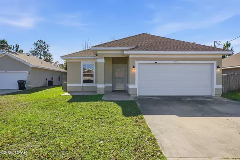 2902 Cocoa Ct, Panama City, FL 32405