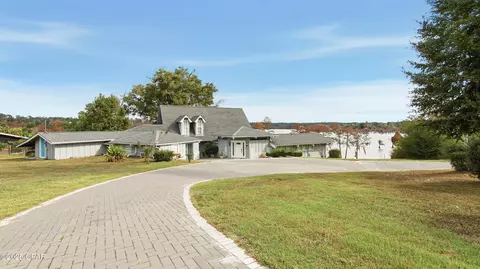 2540 Montyna Ln, Alford, FL 32420