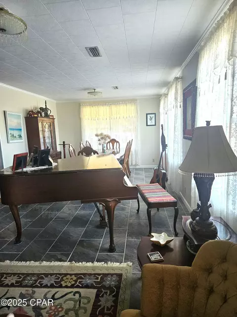 Dining - 5459 Highway 2, Bascom, FL 32423 photo 2 of 4