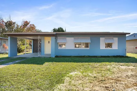 1607 W 13th St, Panama City, FL 32401