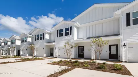 193 Ellery Ln, Panama City Beach, FL 32413