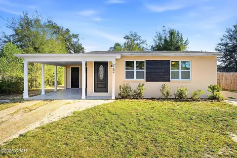 2204 Edgewood Dr, Panama City, FL 32405
