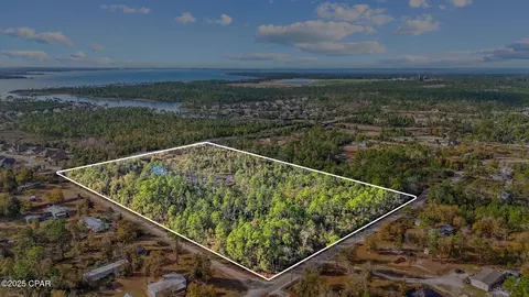 422 Newman Point Rd, Southport, FL 32409