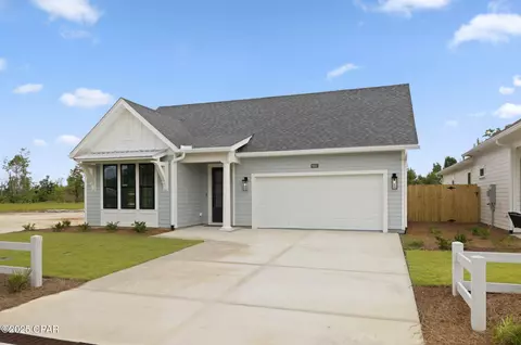 6697 Wallace Rd, Callaway, FL 32404