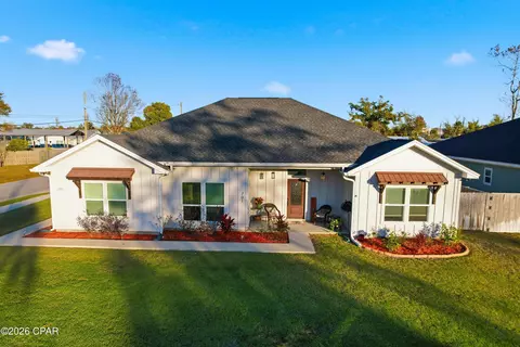 701 Alabama Ave, Lynn Haven, FL 32444