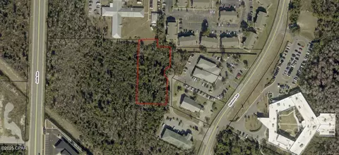 2011 Harrison Ave, Panama City, FL 32405