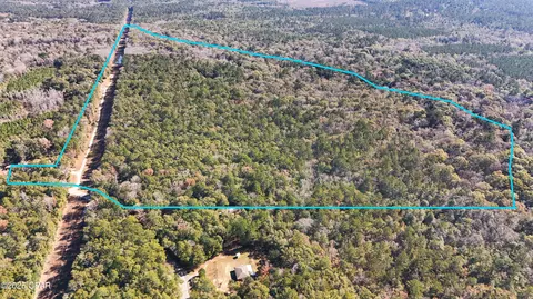 20 Skeeter Rd, Ponce De Leon, FL 32455