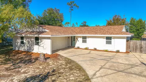 946 Rosemont Dr, Panama City, FL 32405
