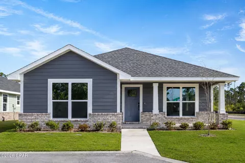 11500 Godart St, Panama City, FL 32404