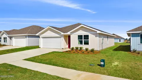 7083 George Day Ln, Panama City, FL 32404
