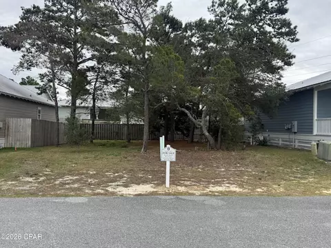 416 Paradise Blvd, Panama City Beach, FL 32413