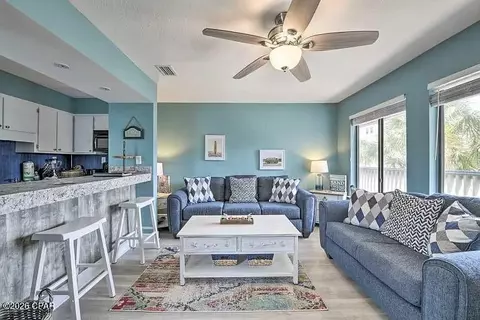 6829 Thomas Dr #417, Panama City, FL 32408