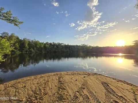 tbd Giles Cir, Chipley, FL 32428
