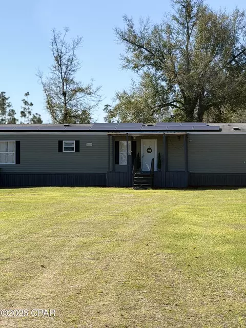 10626 Happyville Rd, Youngstown, FL 32466