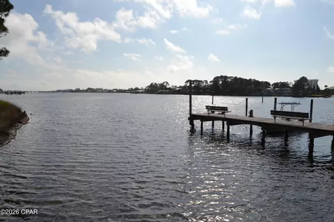 6901 N Lagoon Dr #37, Panama City, FL 32408