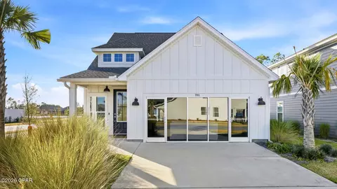 701 Longpoint Way, Panama City Beach, FL 32407