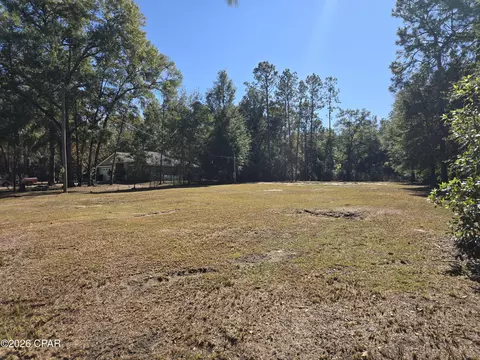 2215 Natural Wells Dr, Tallahassee, FL 32305