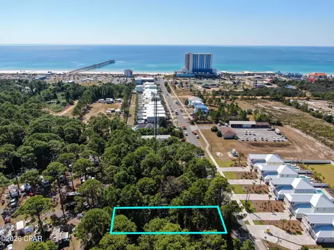 509 Lyndell Ln, Panama City Beach, FL 32407