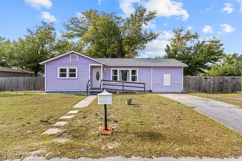 1821 Molitor Ave, Panama City, FL 32405